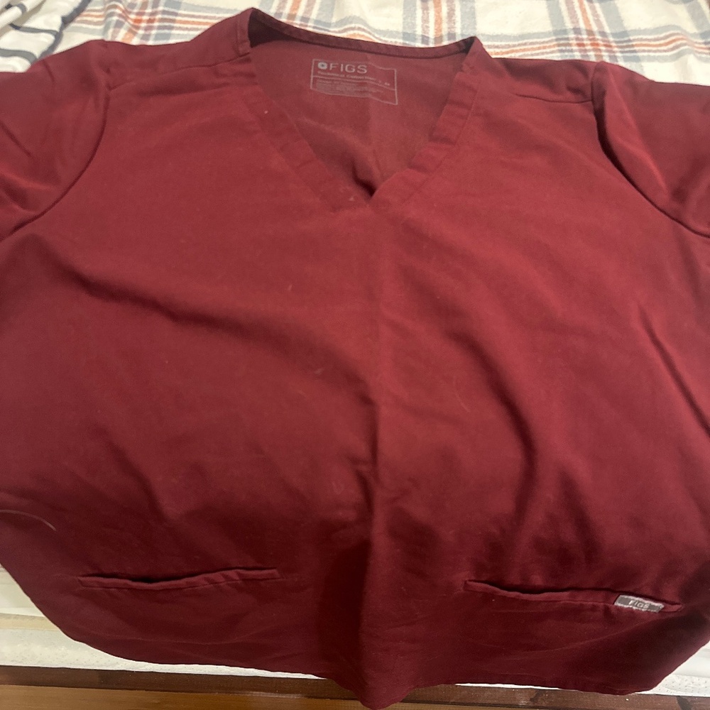 Figs Scrub Top, Size Medium, Burgundy